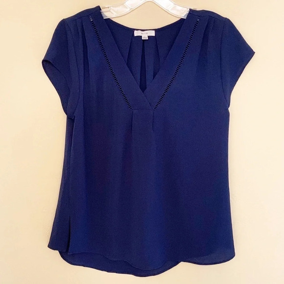 Mine women’s navy short sleeve top size large - Picture 4 of 6
